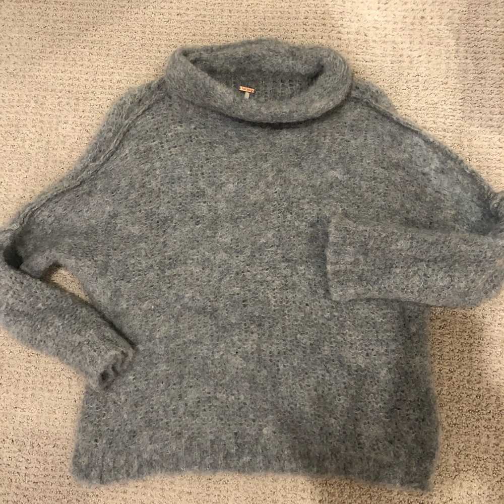 Free People Cowl knit sweater - Picture 1 of 5